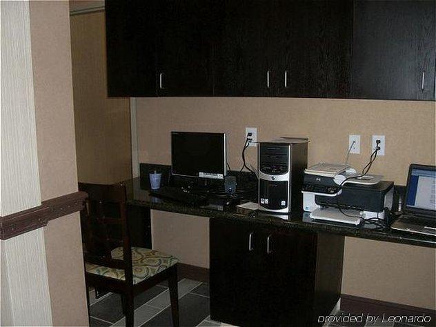 Express & By Ihg 3*