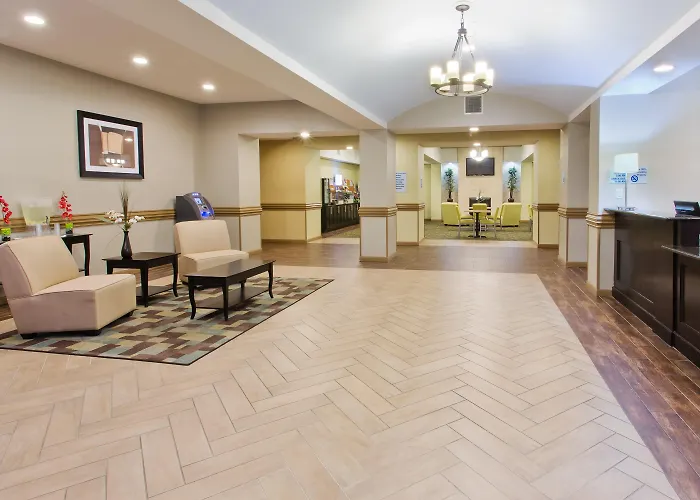 Holiday Inn Express Hotel & Suites Alvarado By Ihg